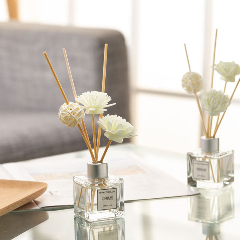 50mlアロマセラピーエッセンシャルオイル、炎を使わないジャ - Home Fragrance London のレビューと価格